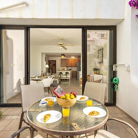 As De Casas - Golden Fairways Club Apartamento