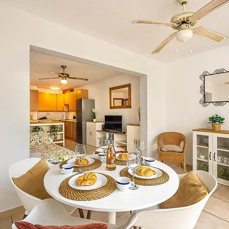 Fairways Club 508 Wifi Pool Apartamento *